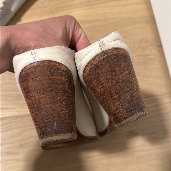 Rachel Comey White Leather Mules with Brown Wooden Heel 7.5 - Picture 6 of 7